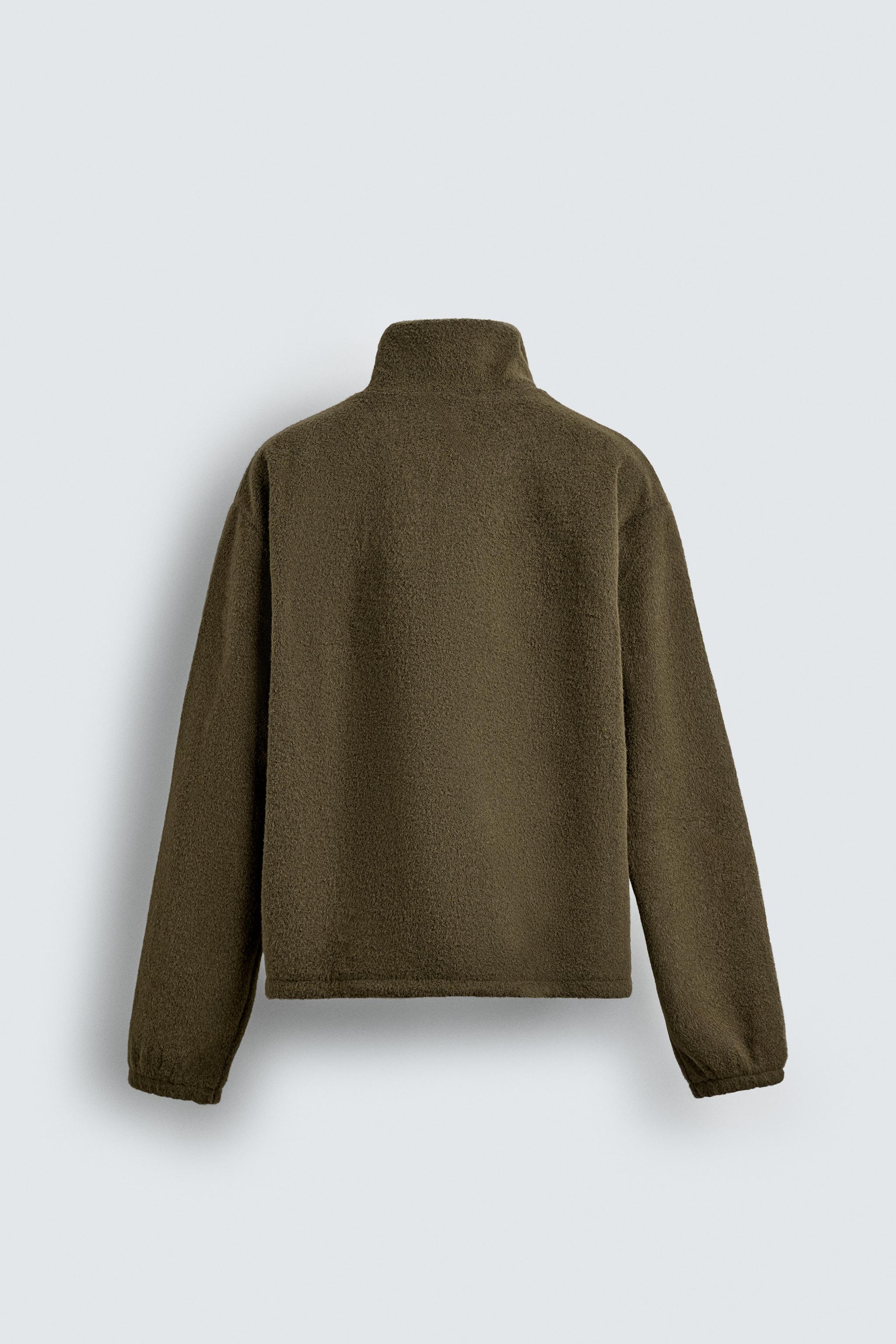FLEECE QUARTER-ZIP SWEATSHIRT